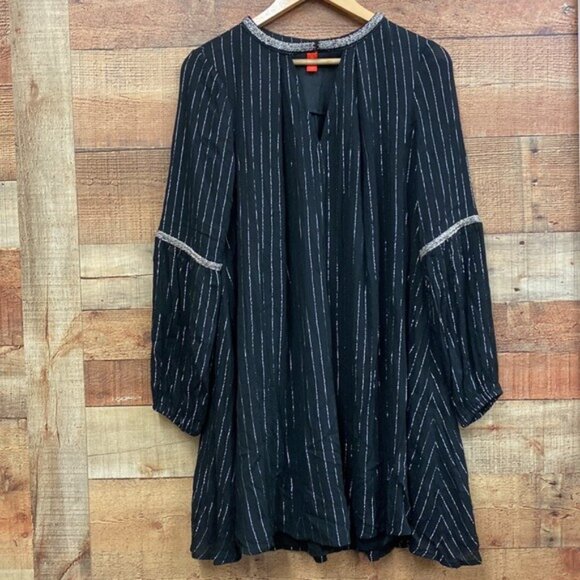 Chelsea & Violet Black & Metallic Swing Dress Medium - Picture 2 of 10